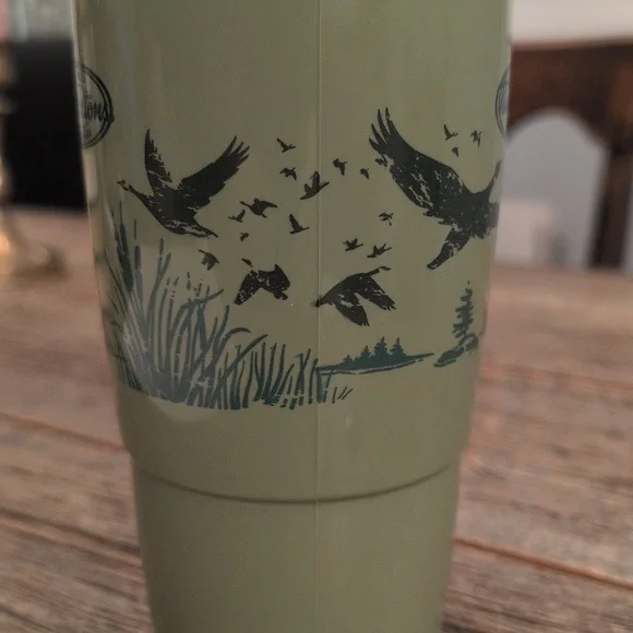 Tim Hortons Geese Green Plastic Travel Mug - Picture 5 of 10